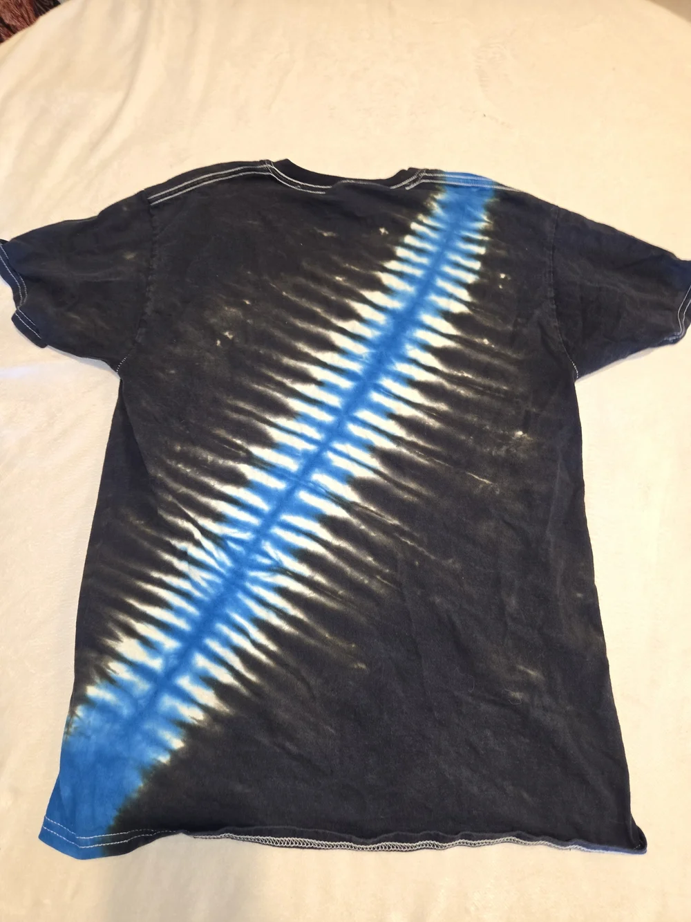 Fruit of the Loom Black Tie-Dye Tee with Blue and White Diagonal Stripe